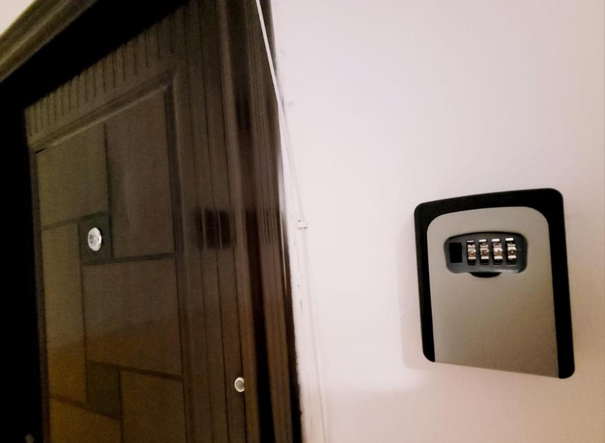 Christal Apartment Бакэу Экстерьер фото